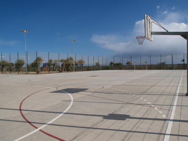 Pista esportiva del Centre C&iacute;vic de Gav&agrave; Mar